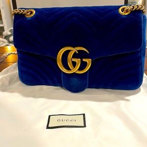 Authentic blue velvet medium Gucci Marmont